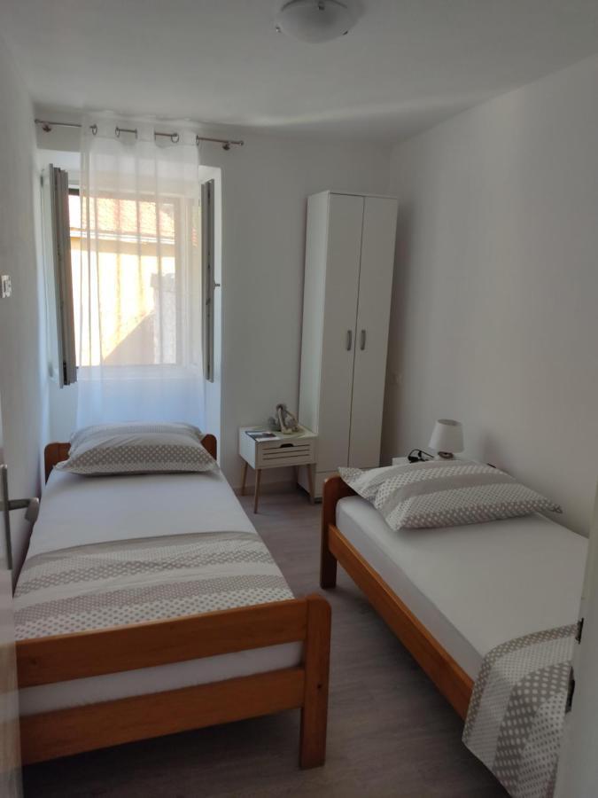 Apartment Zagalo Sveta Nedelja  Dış mekan fotoğraf