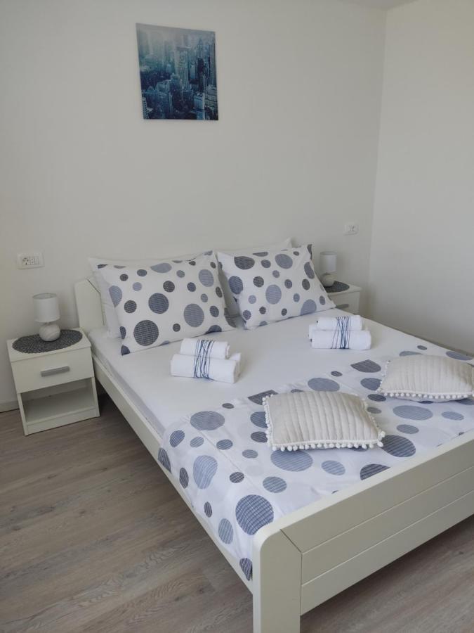Apartment Zagalo Sveta Nedelja  Dış mekan fotoğraf